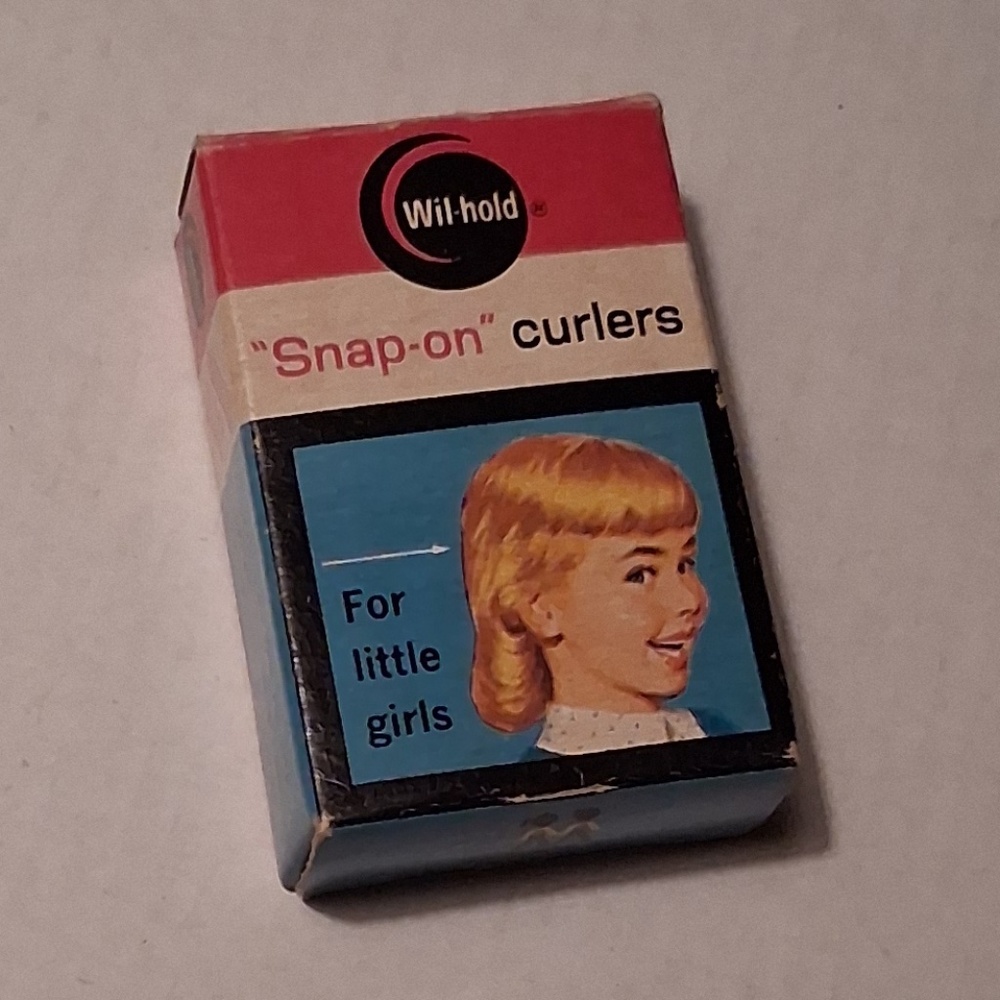 Vintage Wil Hold Pack of 2 Girls "Snap On" Curlers